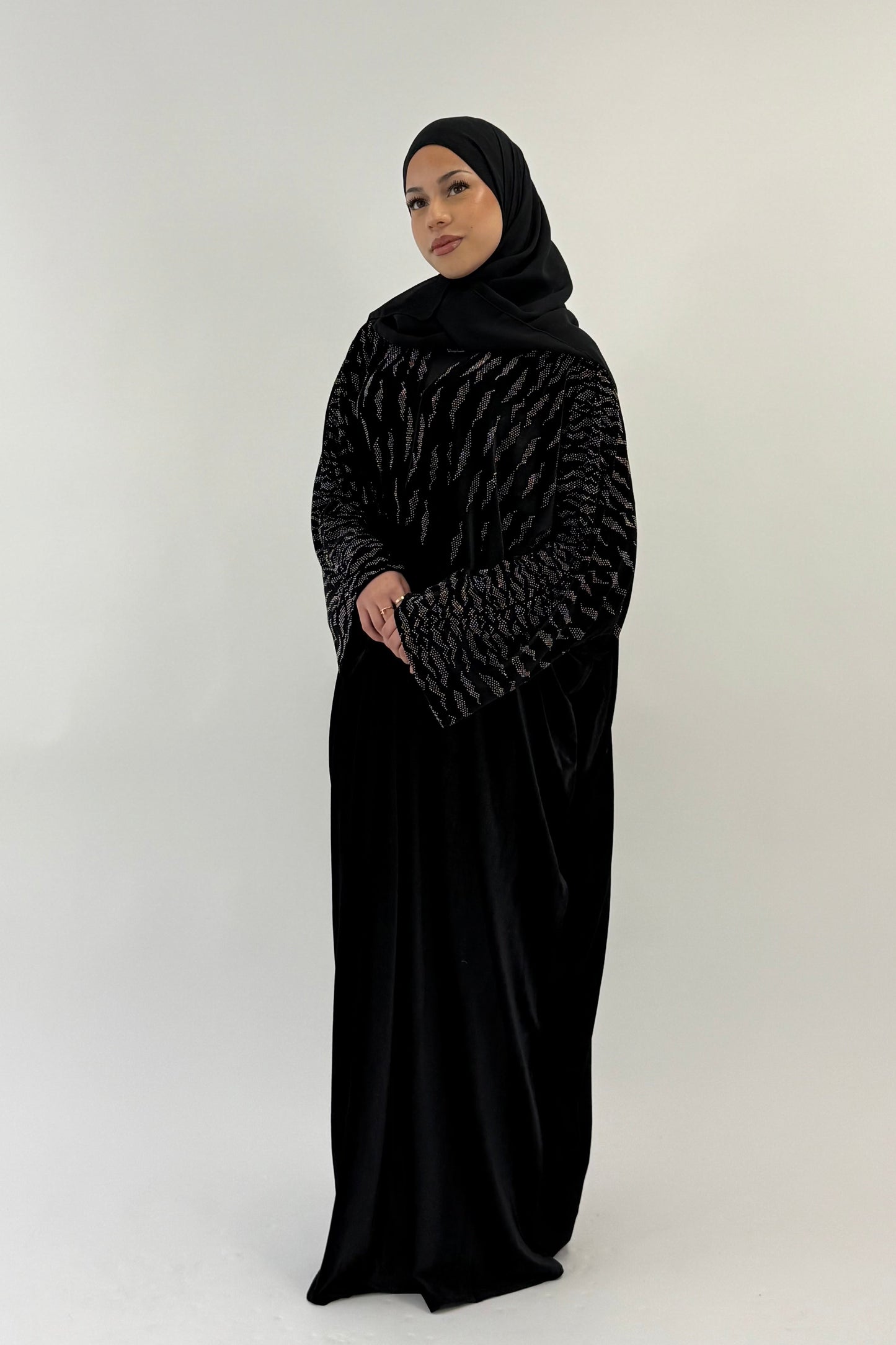Malaikah - Patterned Sequin Embellished Velvet Abaya