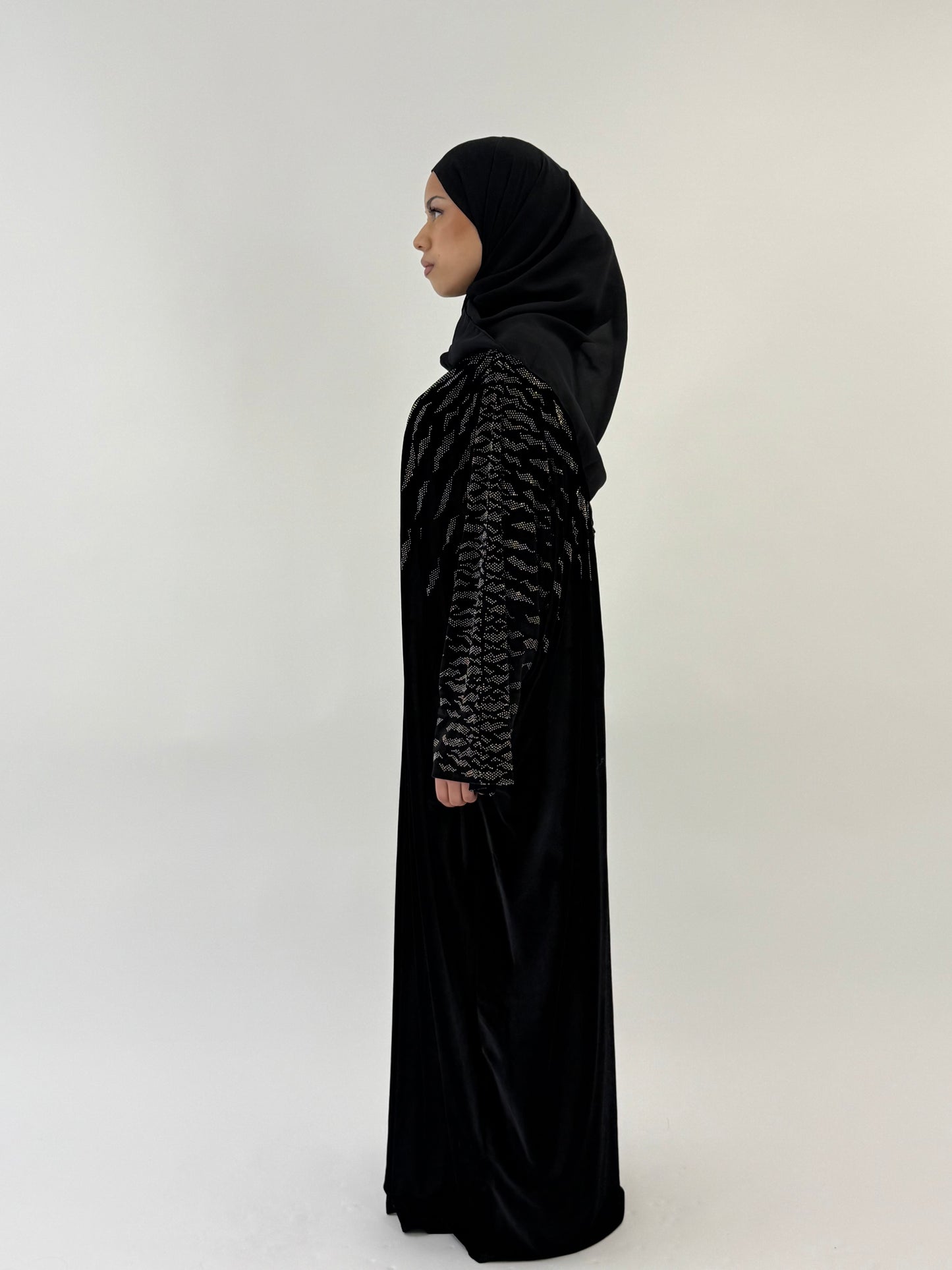 Malaikah - Patterned Sequin Embellished Velvet Abaya