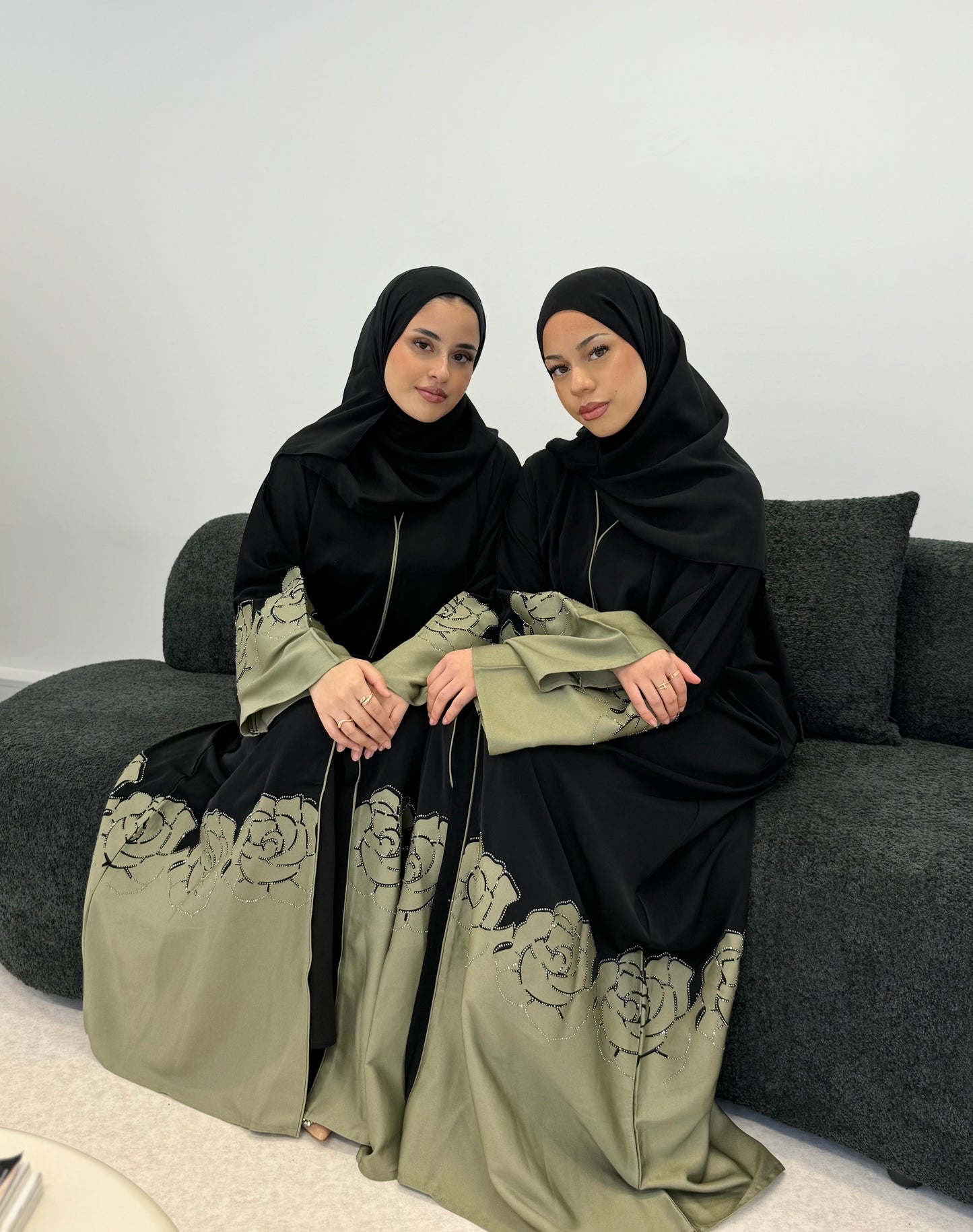 Elara - Green Flower Embellished Abaya