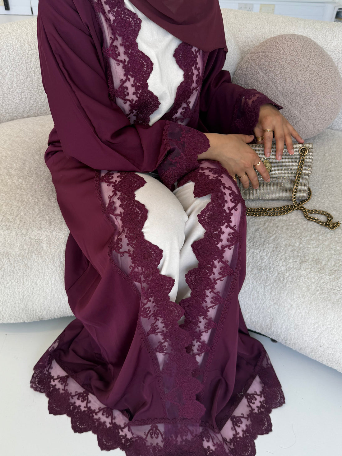 Yara abaya Plum
