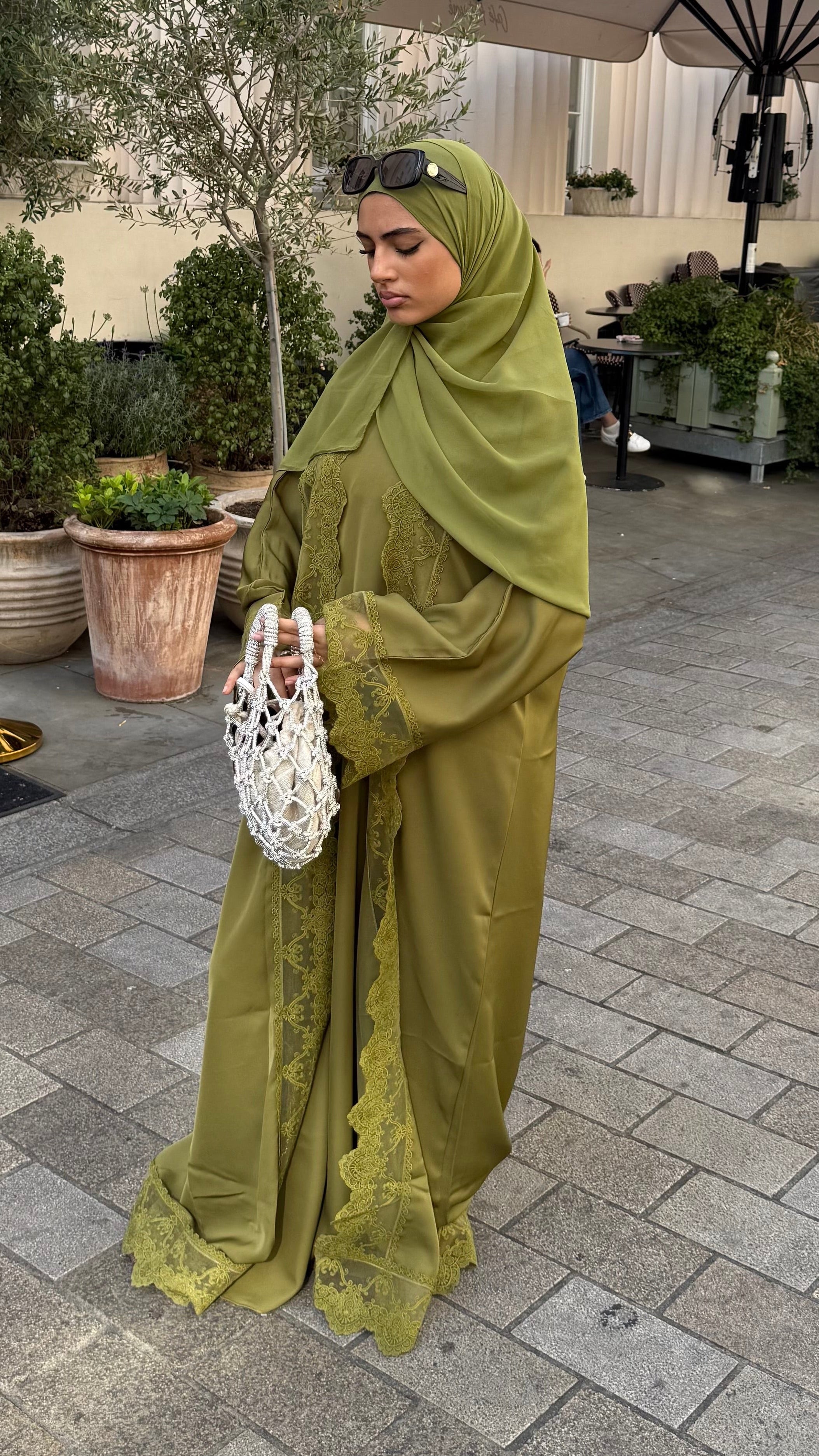 Yara abaya olive