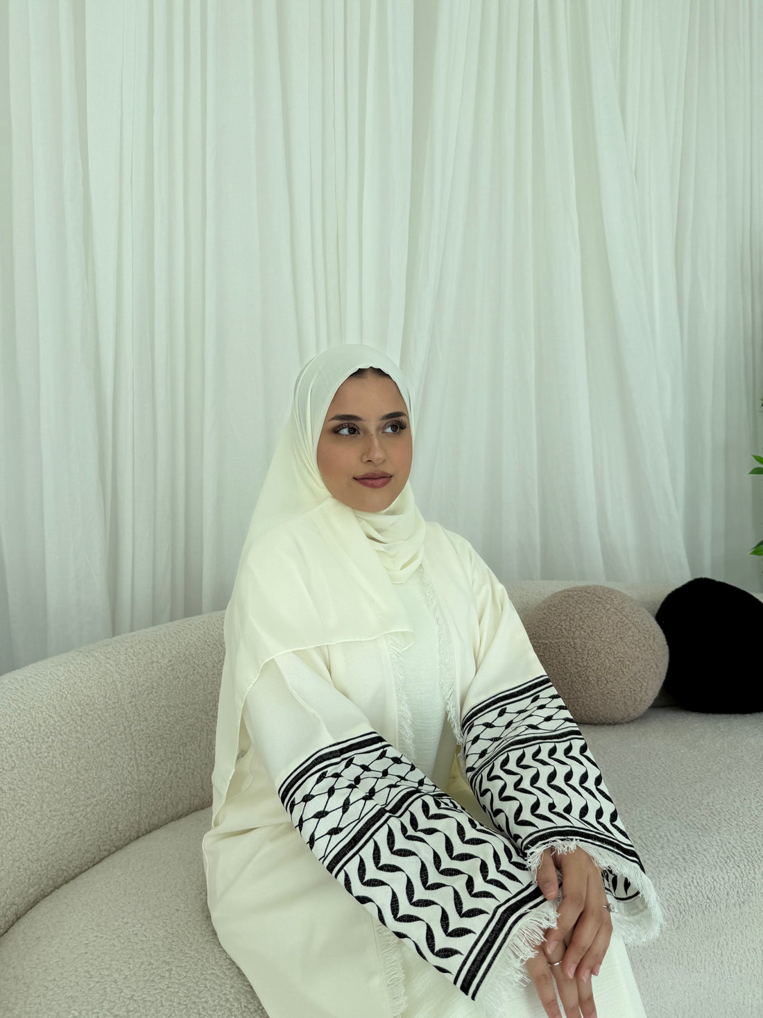 Keffiyeh Abaya