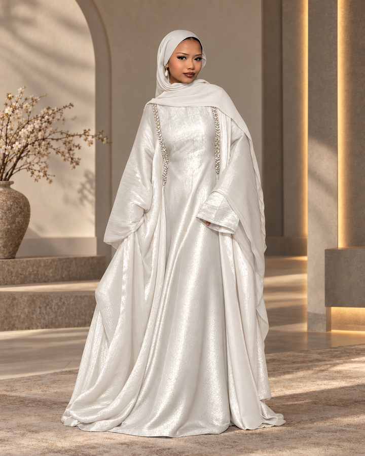 Fariyah kaaftan white