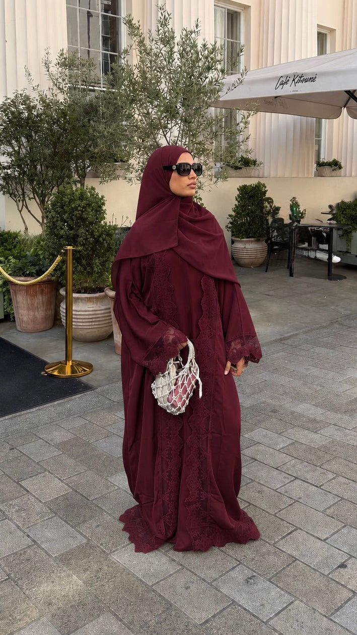 Yara abaya Burgundy