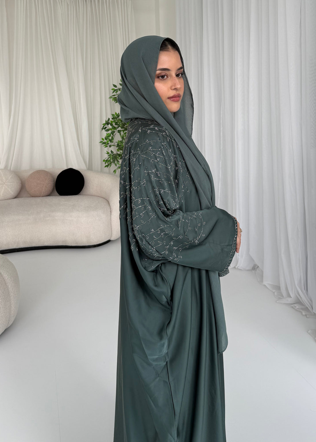 Dalia Abaya
